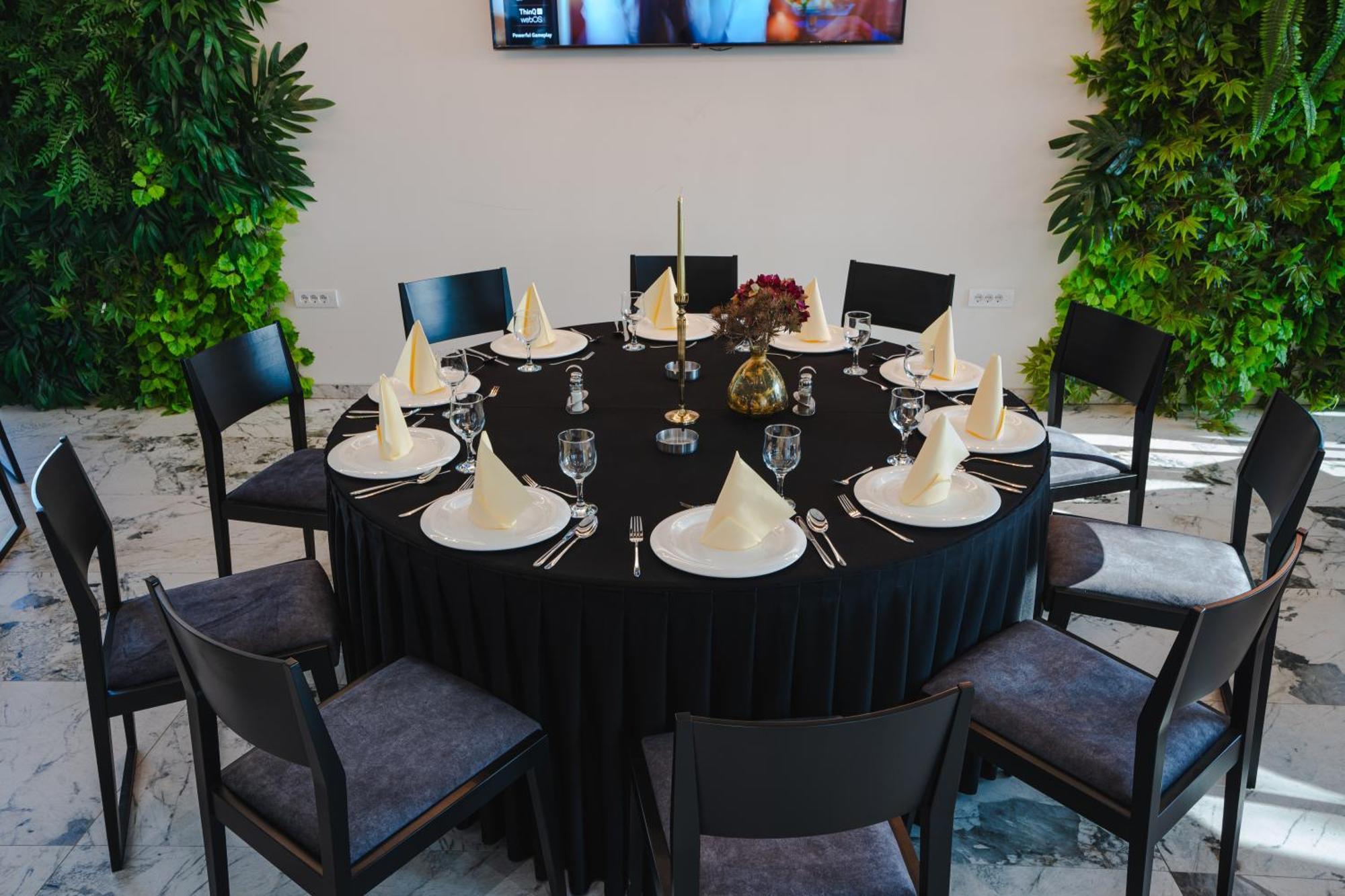Hotel Nest Биелина Екстериор снимка